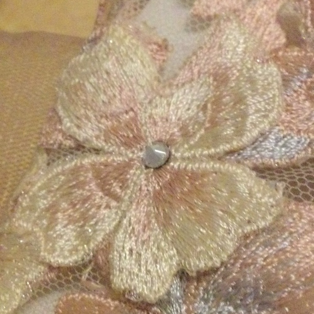 Nicole Bakti Women's Peach Flower Applique - Picture 3 of 16